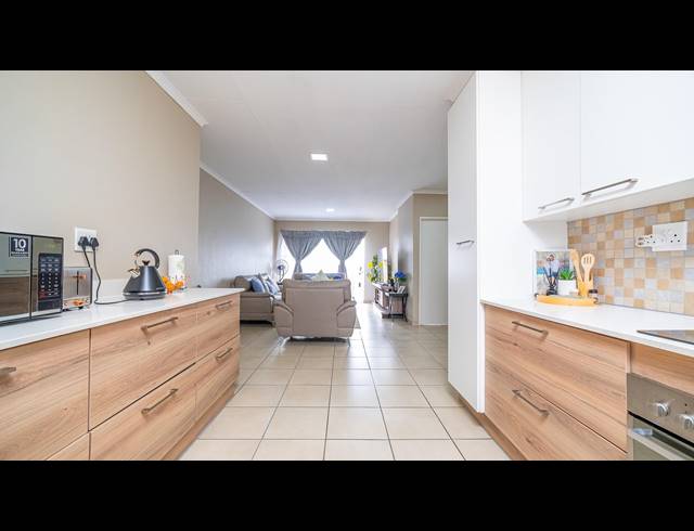 2 BEDROOM APARTMENT FOR SALE IN MONTANA